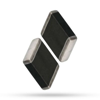 Μικρή Varistor όγκου SMD MOV γρήγορη απάντηση για τα ηλεκτρικά συστήματα πινάκων κυκλωμάτων ελέγχου