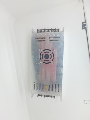 Εισαγωγική συχνότητα 50/60Hz Ηλεκτρική τροφοδοσία οθόνης LED με υγρασία 0-95%RH