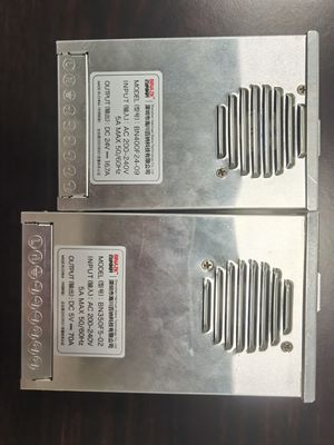 IP67 Χρυσή Αδιάβροχη τροφοδοσία 100W 12V DC 50 - 60 Hz Συχνότητα εξόδου CE RoHS πιστοποιημένη